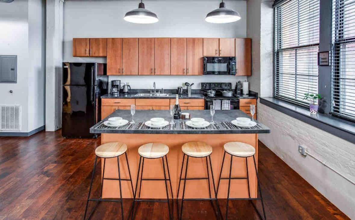 Ny Style Loft With Kingbed Daire Rochester Dış mekan fotoğraf